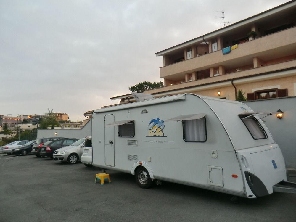 Aparthotel Il Casaletto Dei Ludi Aranova Exterior foto