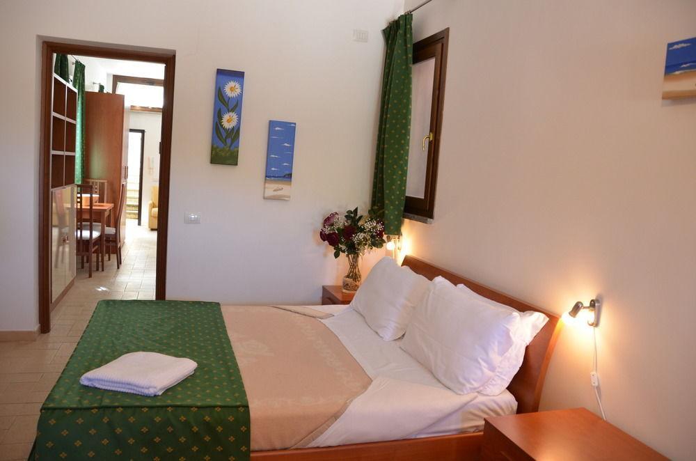 Aparthotel Il Casaletto Dei Ludi Aranova Exterior foto