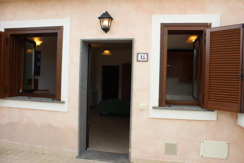 Aparthotel Il Casaletto Dei Ludi Aranova Exterior foto